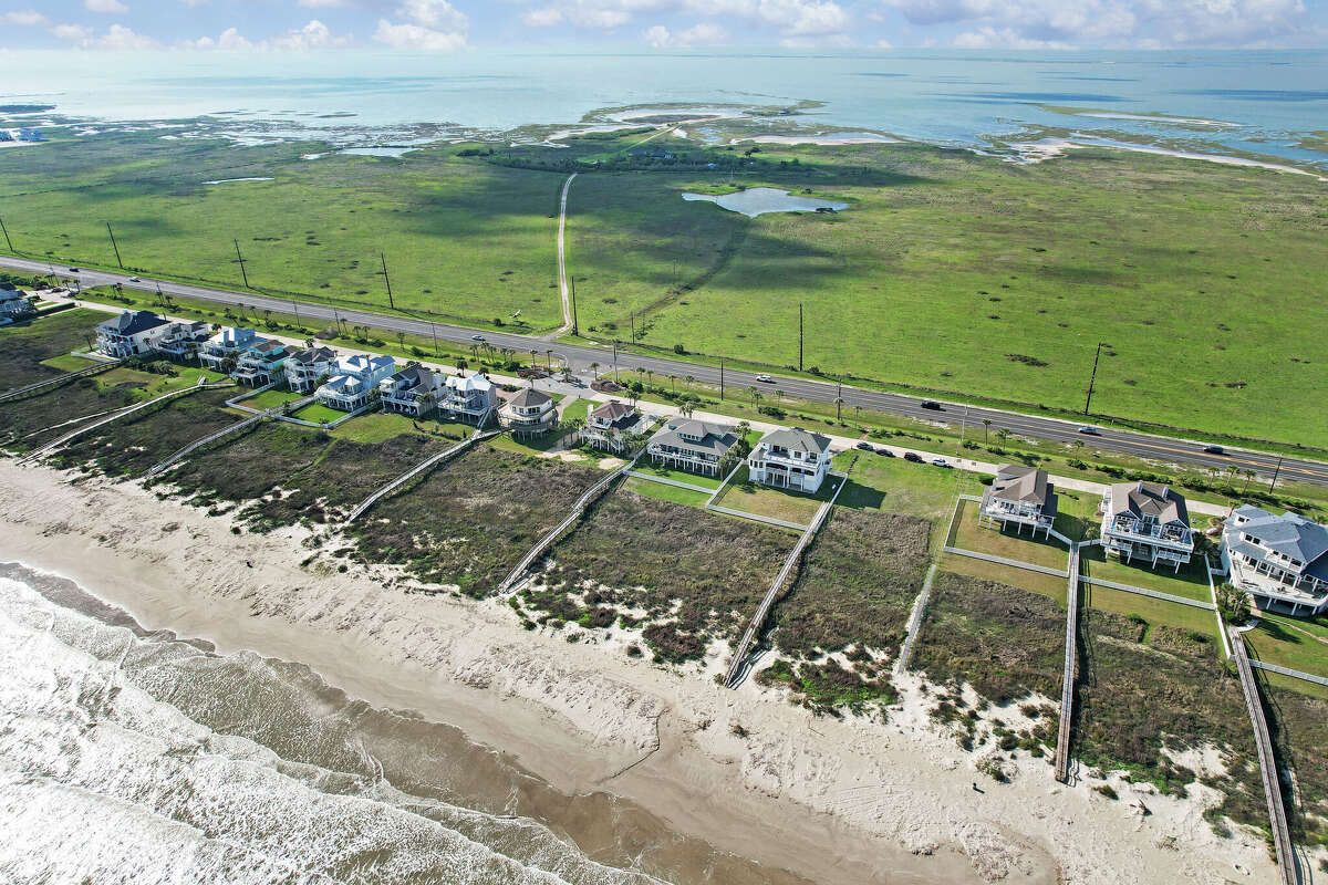 Remodeled Galveston beach house hits market. What's the listing price?