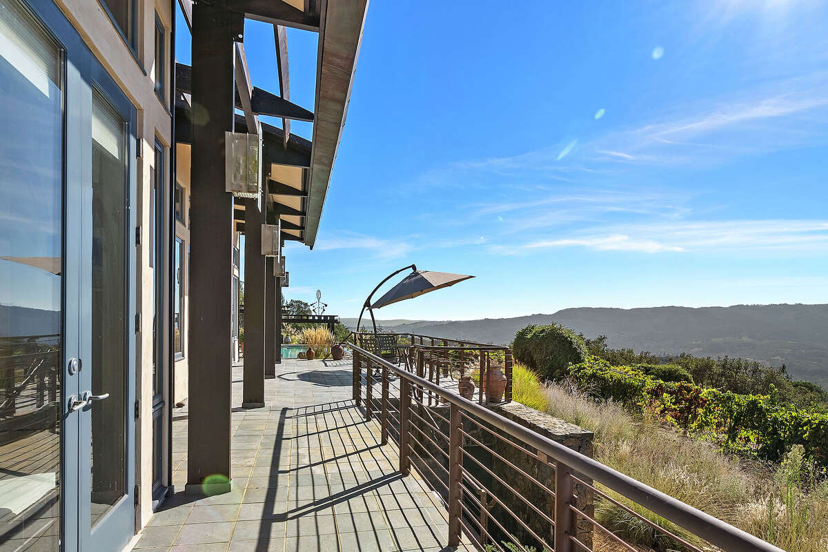 The home on this Wine Country estate is a luxury poolhouse Guess the