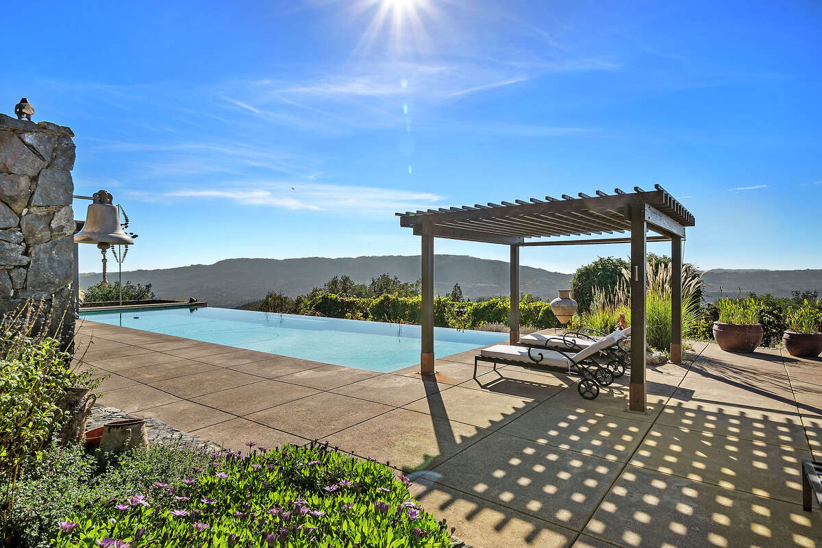 The home on this Wine Country estate is a luxury poolhouse Guess the
