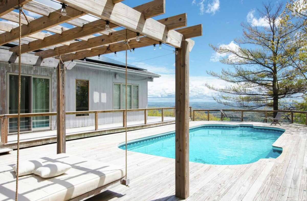 Guess the price on this exclusive Woodstock estate