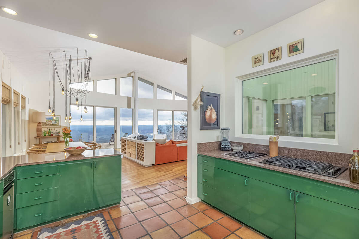 Guess the price on this exclusive Woodstock estate