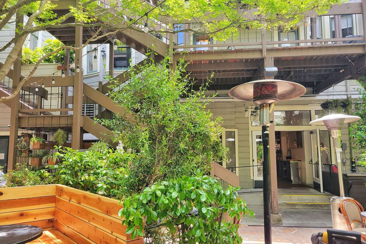 Best outdoor restaurants in the Bay Area