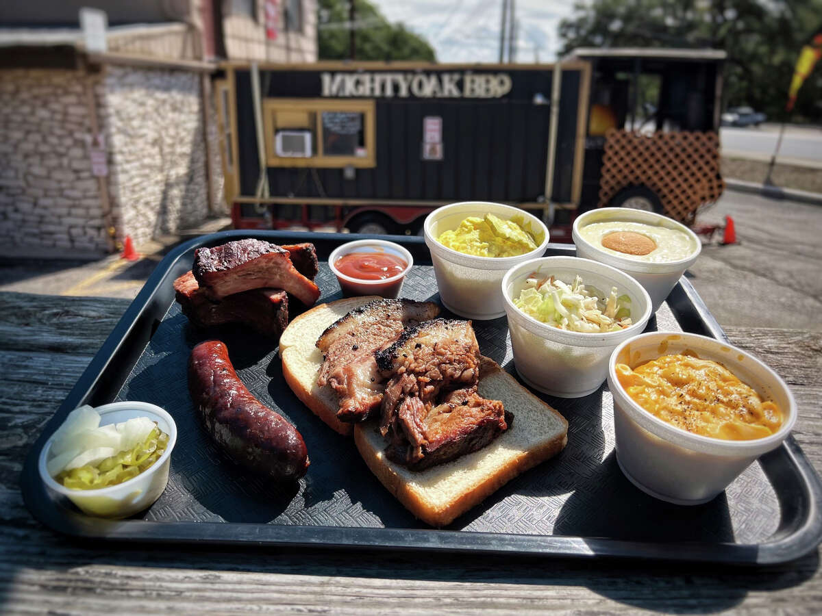 Tray of barbecue