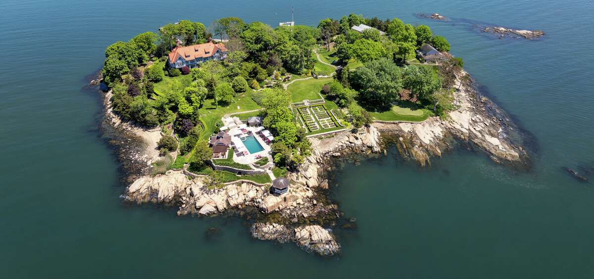 Guess the price of this Thimble Island for sale in CT