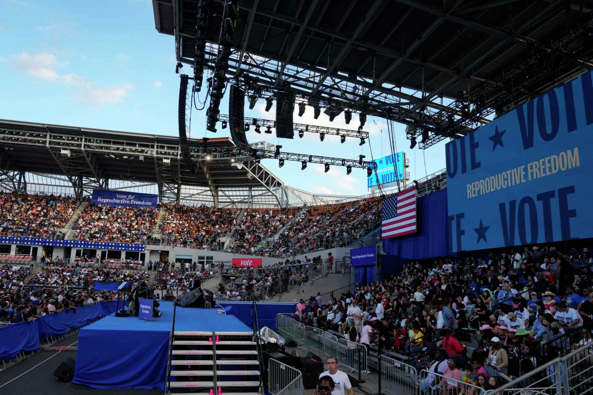 Kamala Harris rallies in Houston with Beyoncé, Kelly Rowland and more
