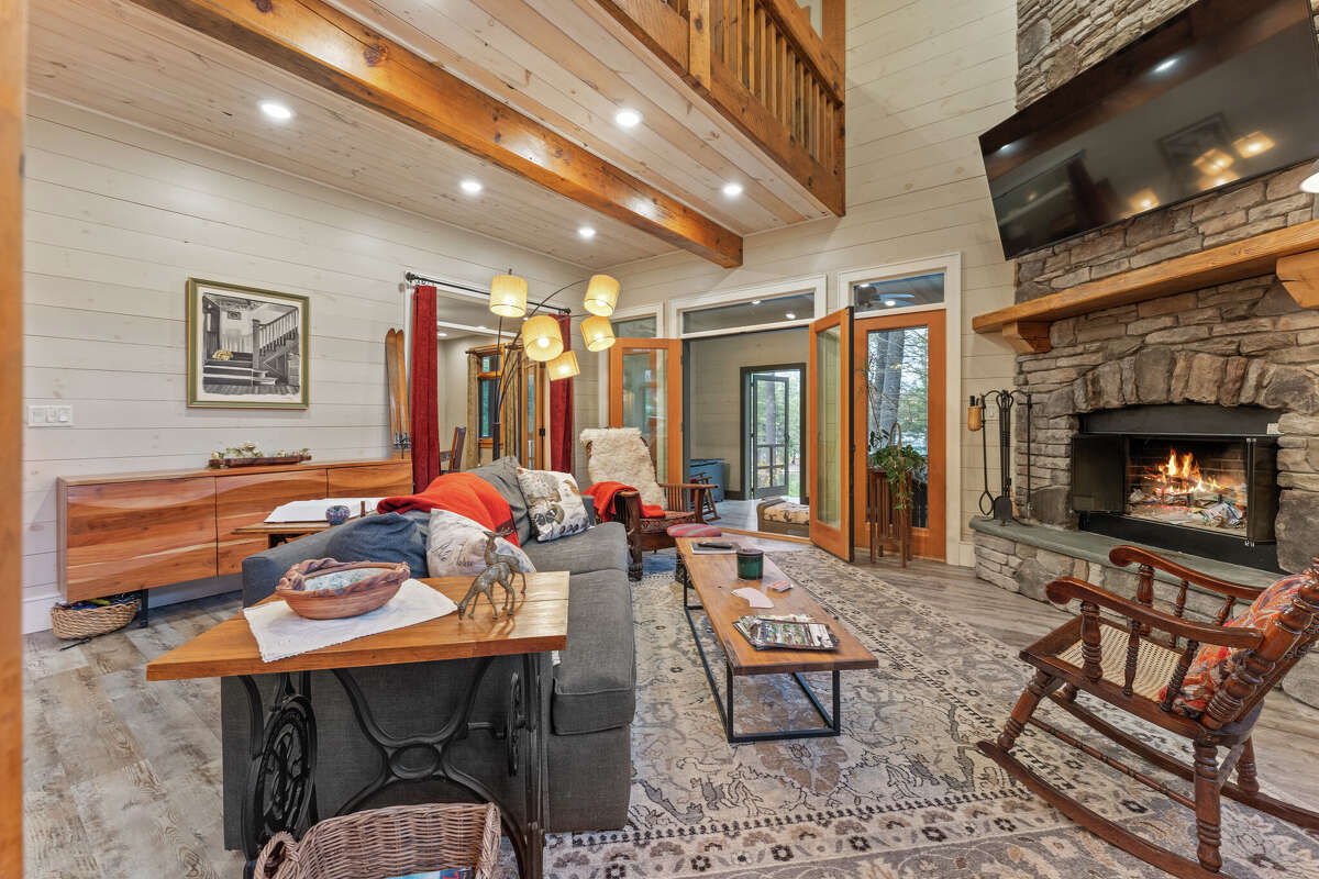 How much is this Adirondack estate 20 minutes from Gore Mountain?