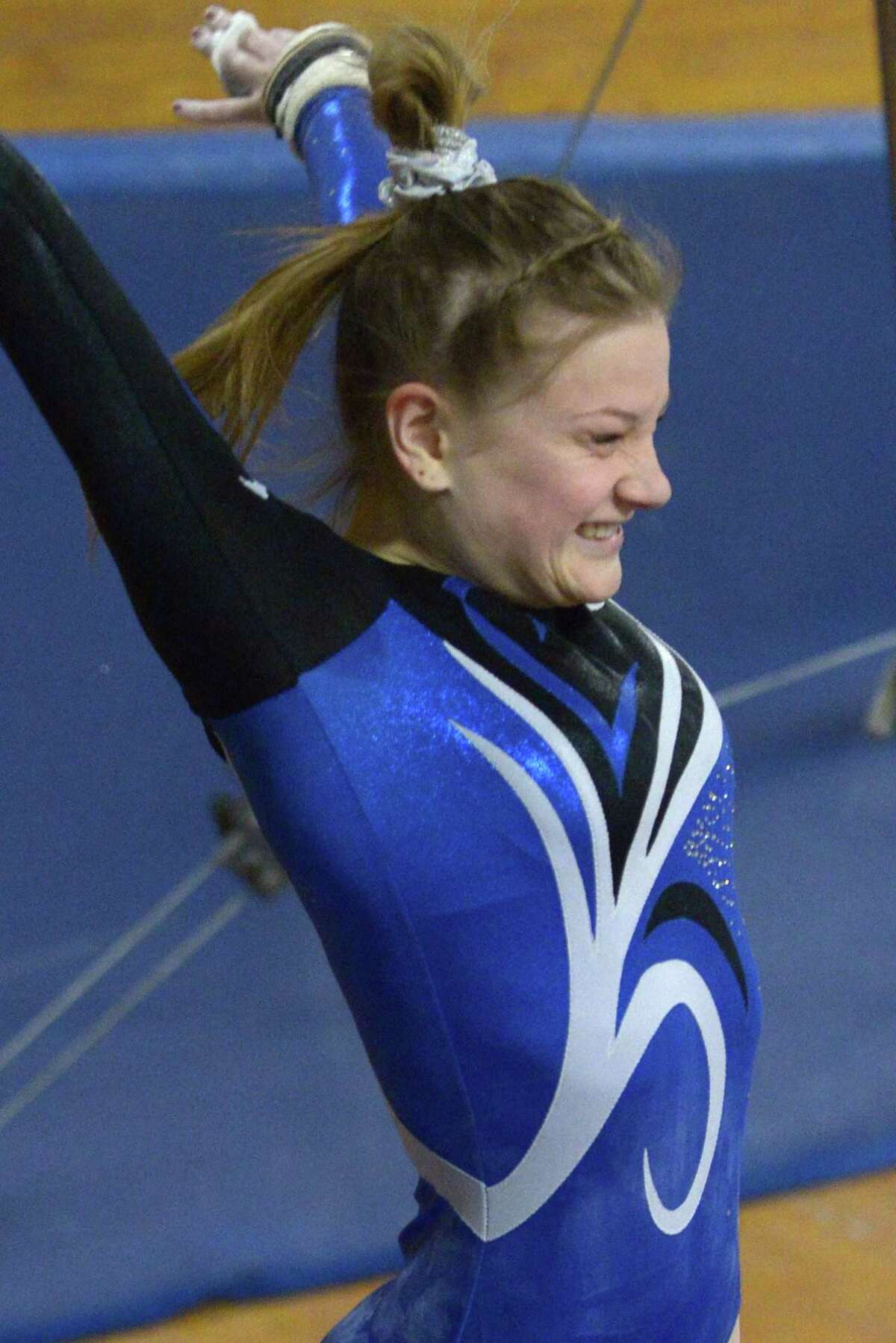 Staples takes on Wilton in FCIAC Girls Gymnastics