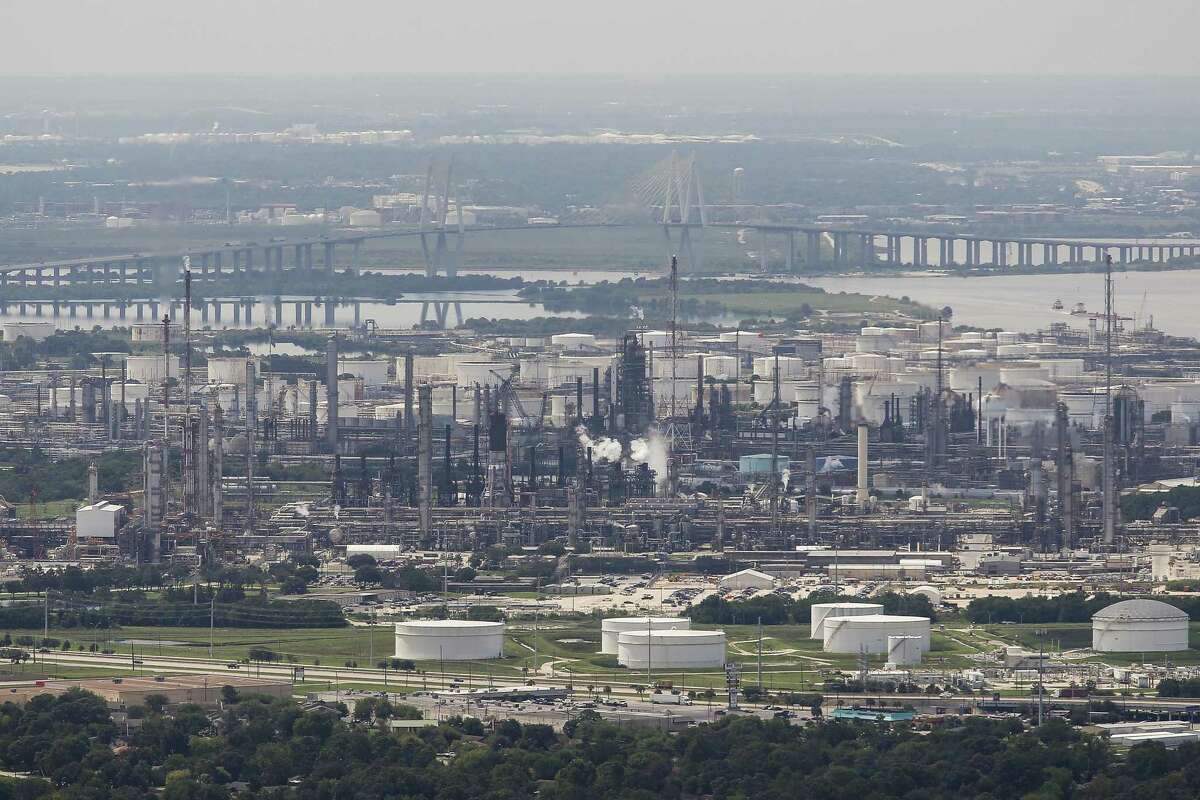 Exxon’s Baytown refinery to see big facelift
