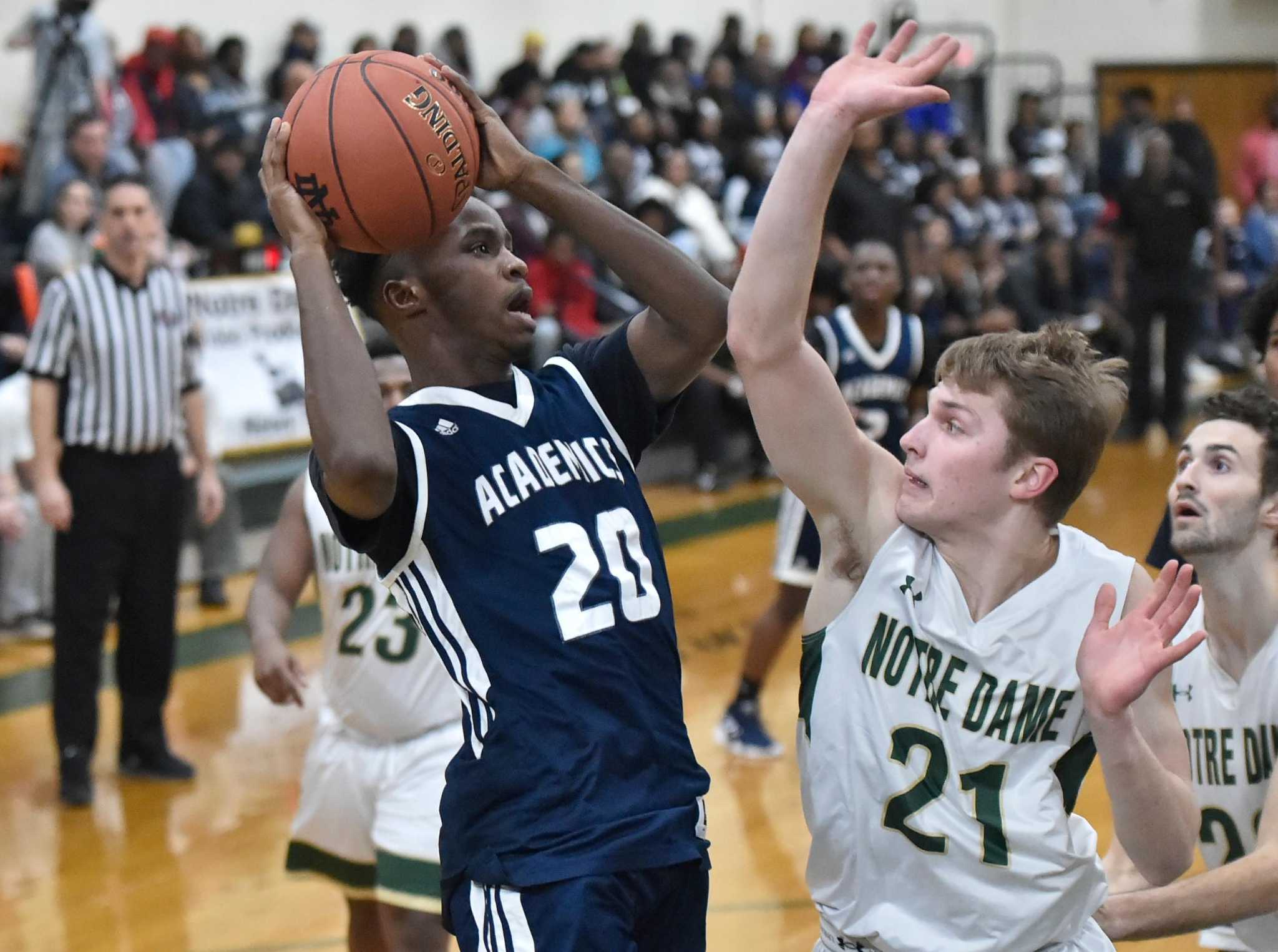 No 5 Notre Dame Earns Elusive Win Over Hillhouse New Haven Register