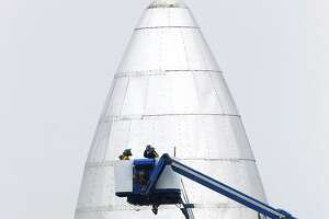 SpaceX slashing jobs as satellite launches face a squeeze - Photo