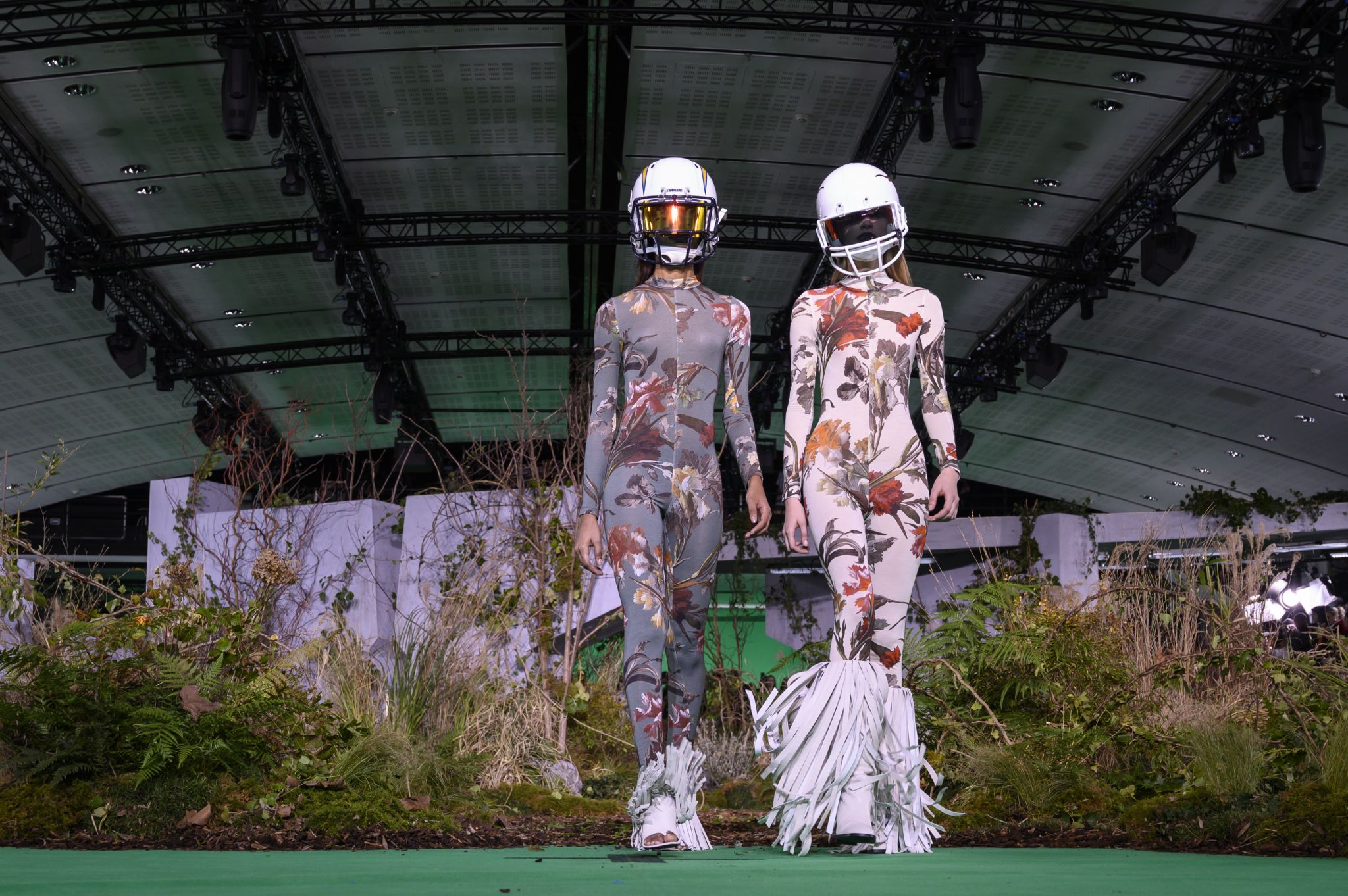 High-end designer uses Texas Longhorns helmet at Paris Fashion Week