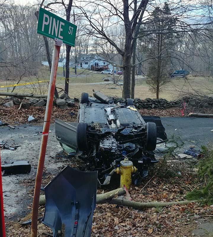 Woman, 2 children taken to hospital after Shelton rollover crash