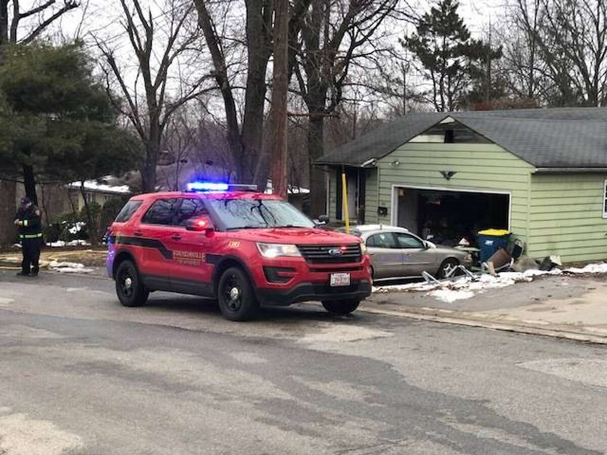 Tenant left without belongings following Friday blaze in Edwardsville