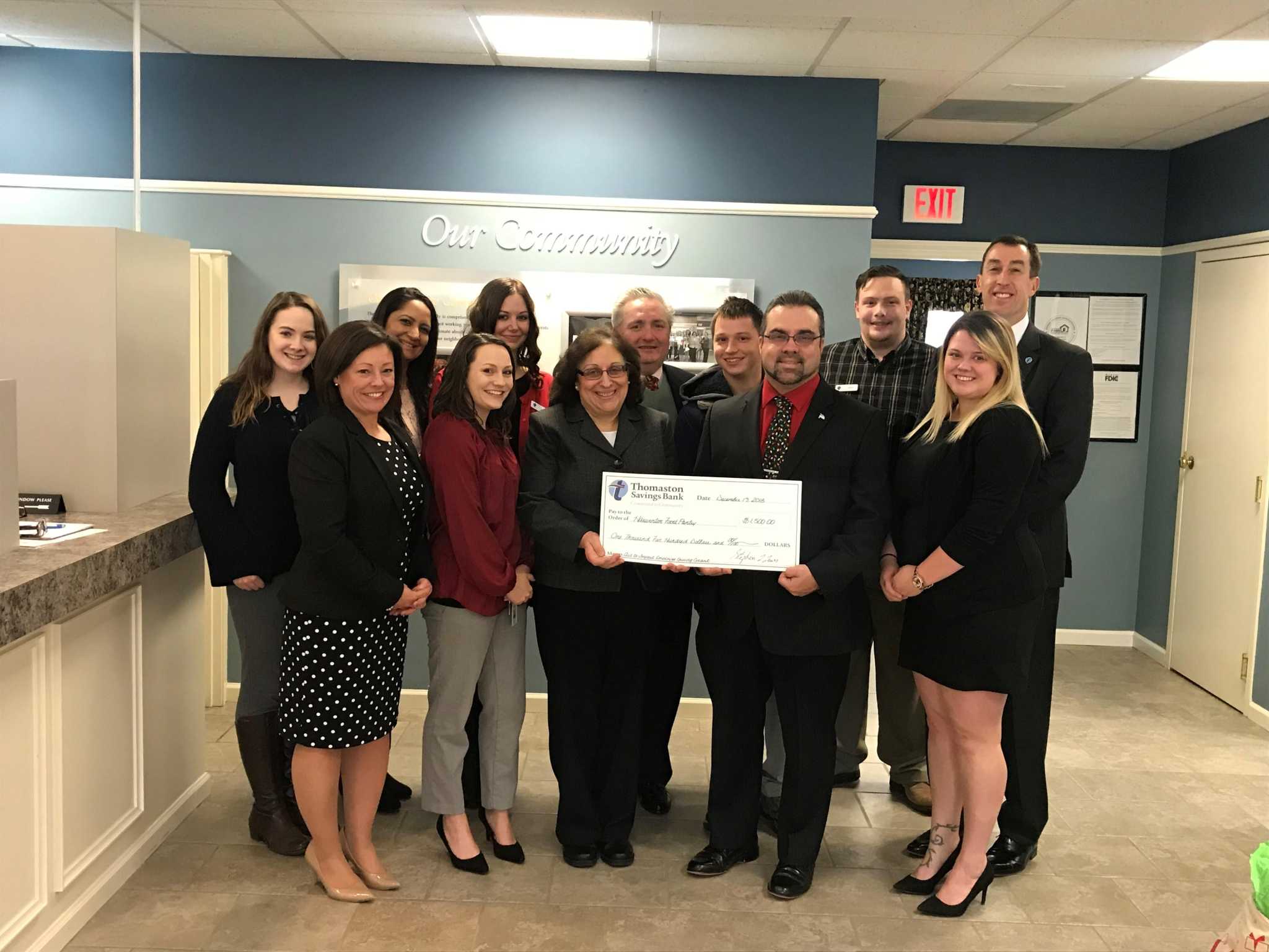 Thomaston Savings Bank Foundation Presents Awards   RawImage 