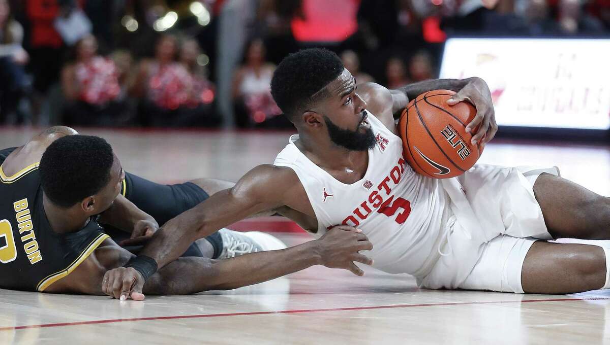 Houston’s Corey Davis gets green light to shoot