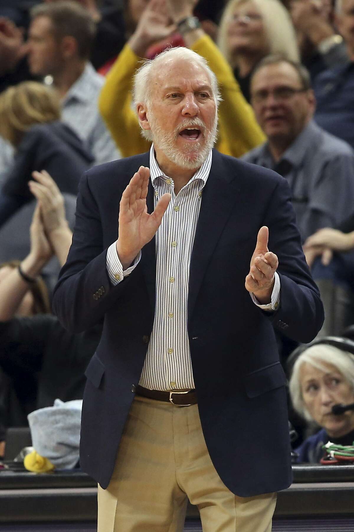 Spurs' Gregg Popovich Ties NBA Record For Road Wins