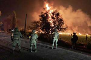 Mexican president pledges to fight fuel theft after deadly blast - Photo