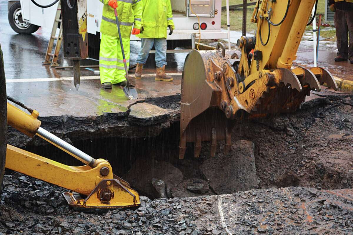 Middletown homes, businesses without water for much of day
