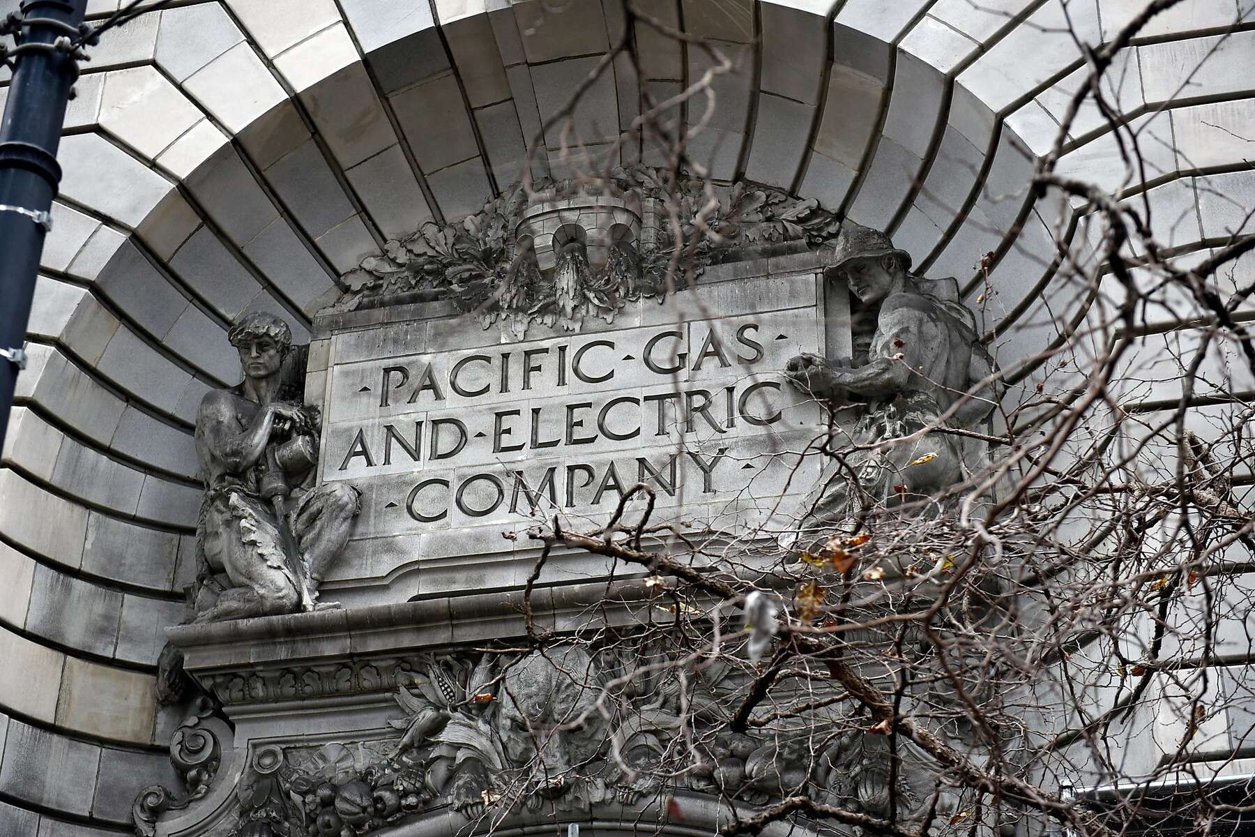 More PG&E leadership changes: Top gas executive is out