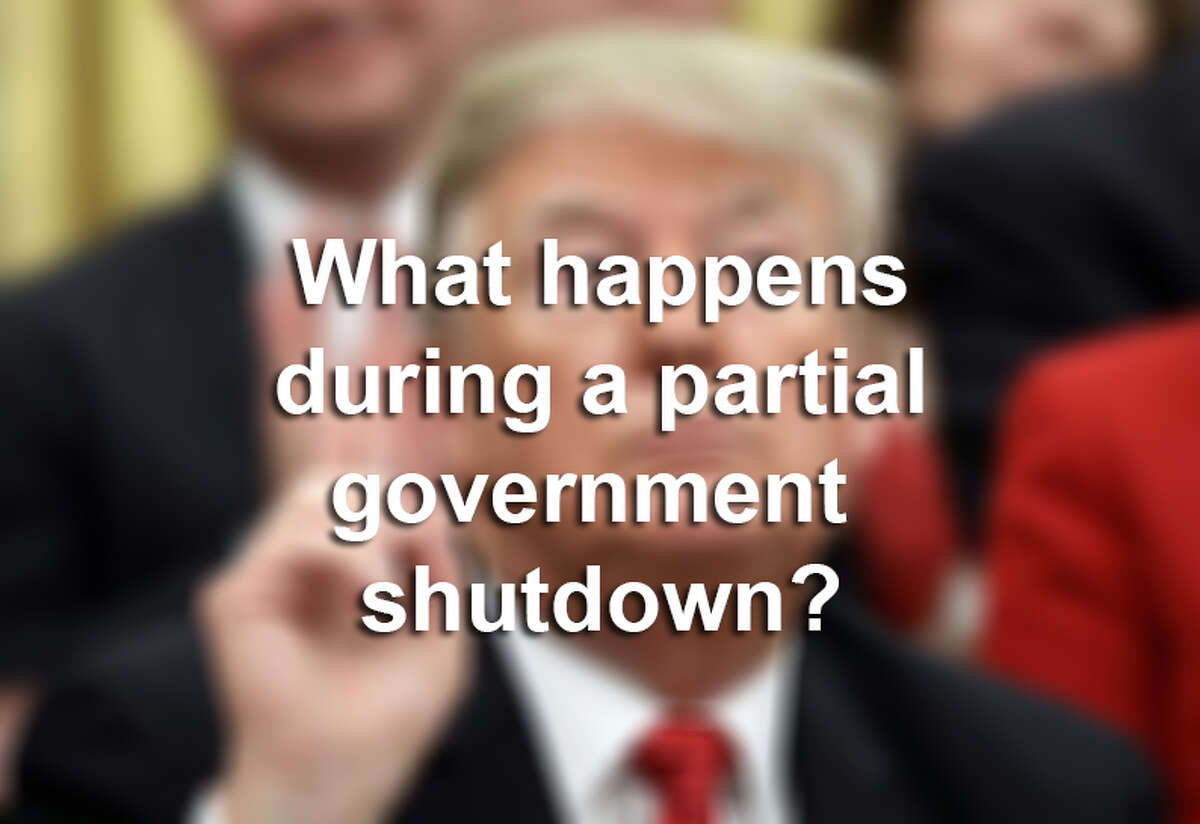 >>> Click through this gallery to see what happens around the United States during a partial government shutdown.