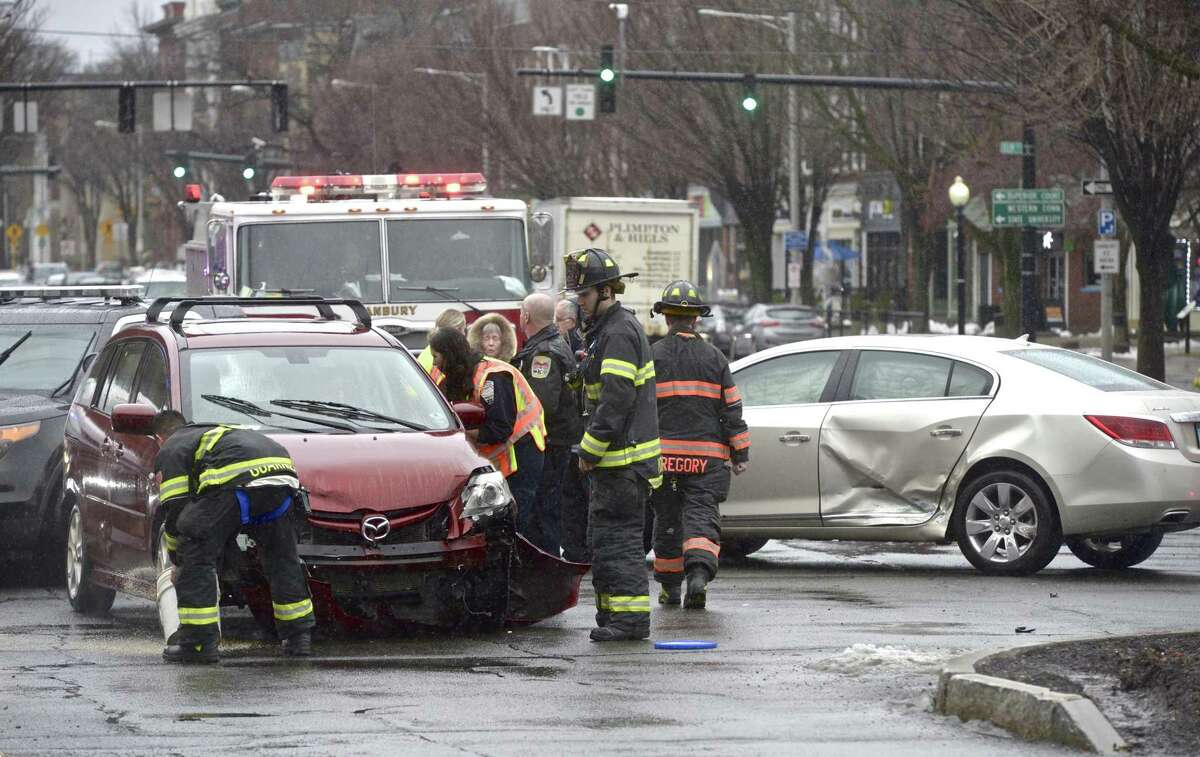 Car crash briefly snarls downtown Danbury traffic