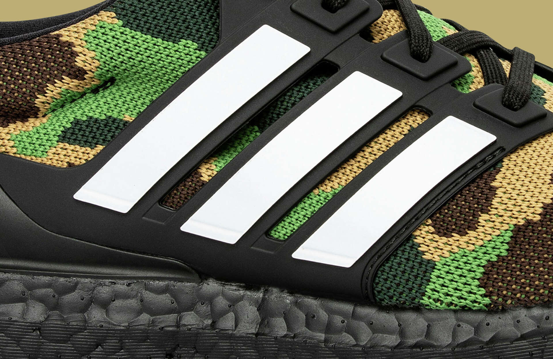 adidas Originals「A-ZX」シリーズから「ZX 8000 BAPE® x UNDFTD