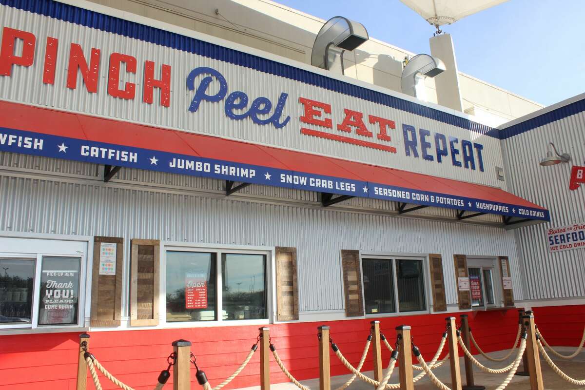 HEB's firstever seafood venue, Texas Boil House, opens in Houston