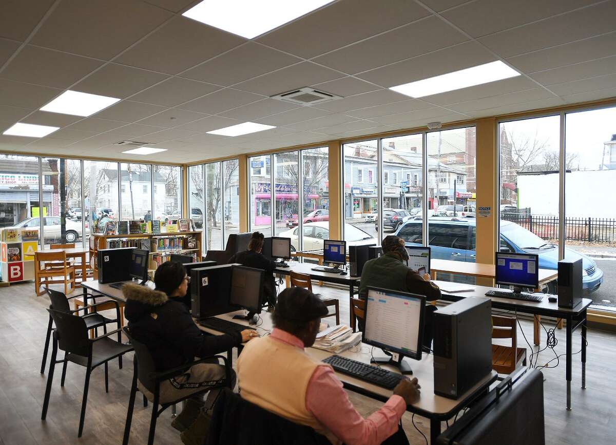 Bridgeport branch library now open at East Main, Shelton streets