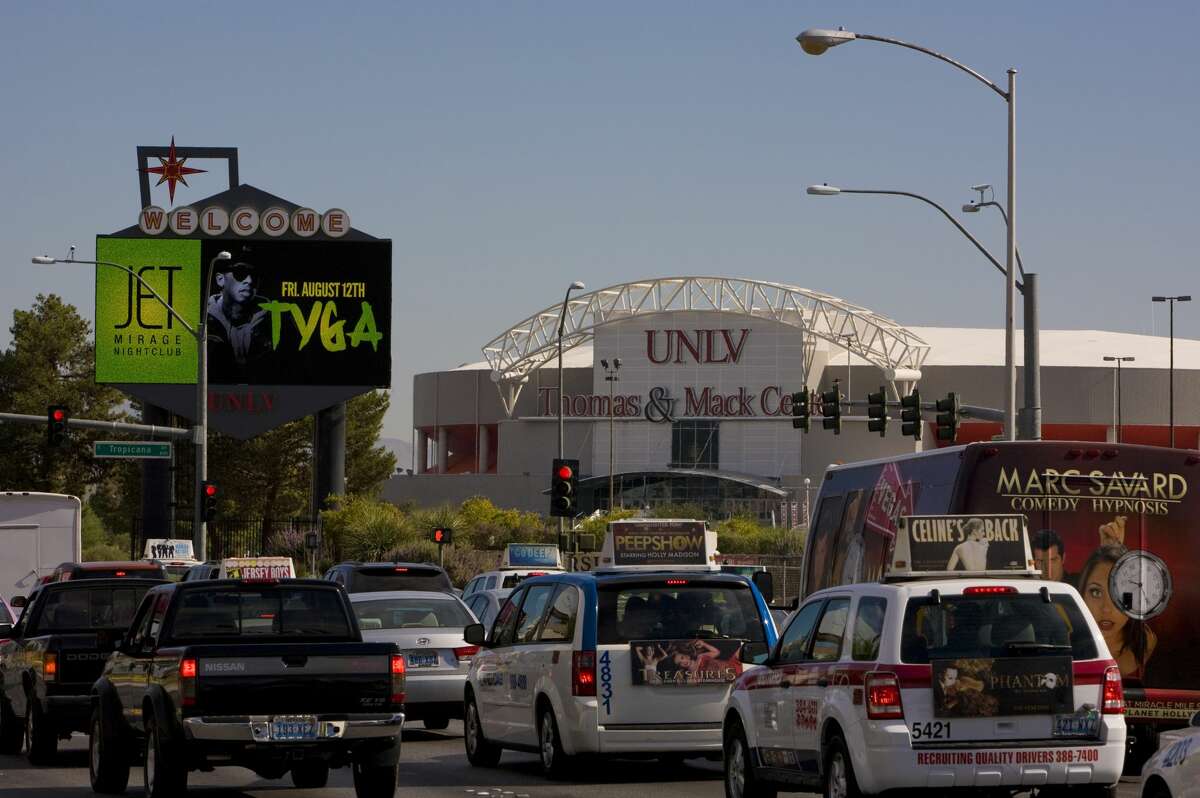 Heavy traffic on Tropicana Blvd near McCarran International Airport and the University of Nevada is seen on August 12, 2011, in Las Vegas, Nevada.