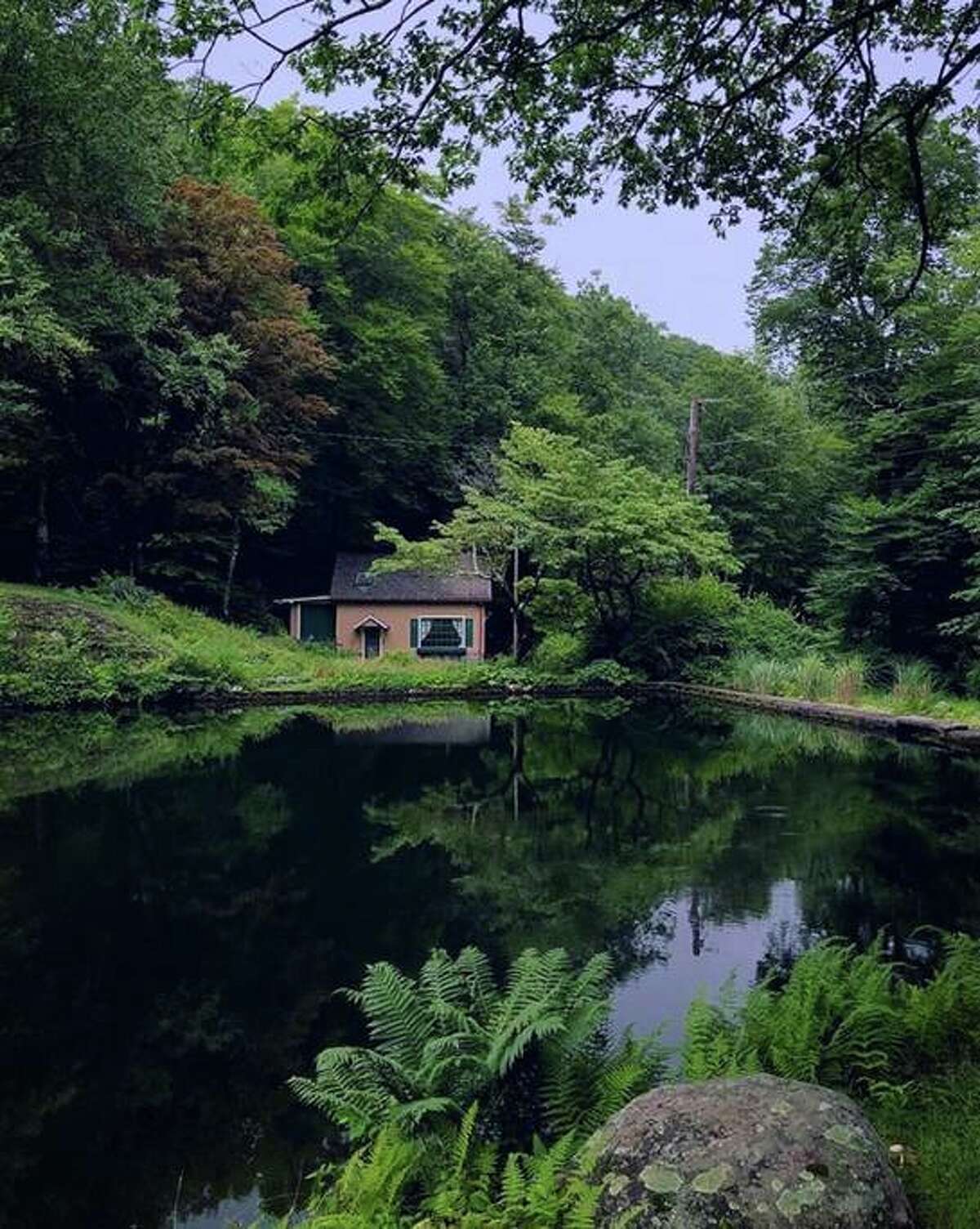 Photos Airbnb getaways for two