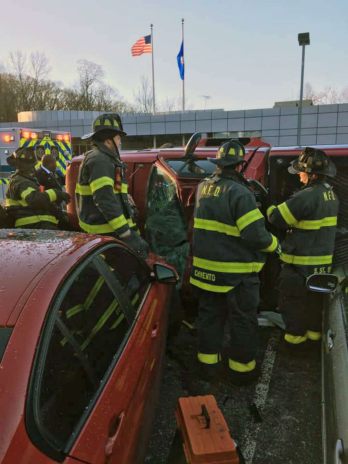Norwalk Ct Crash 07 - l3huvhg