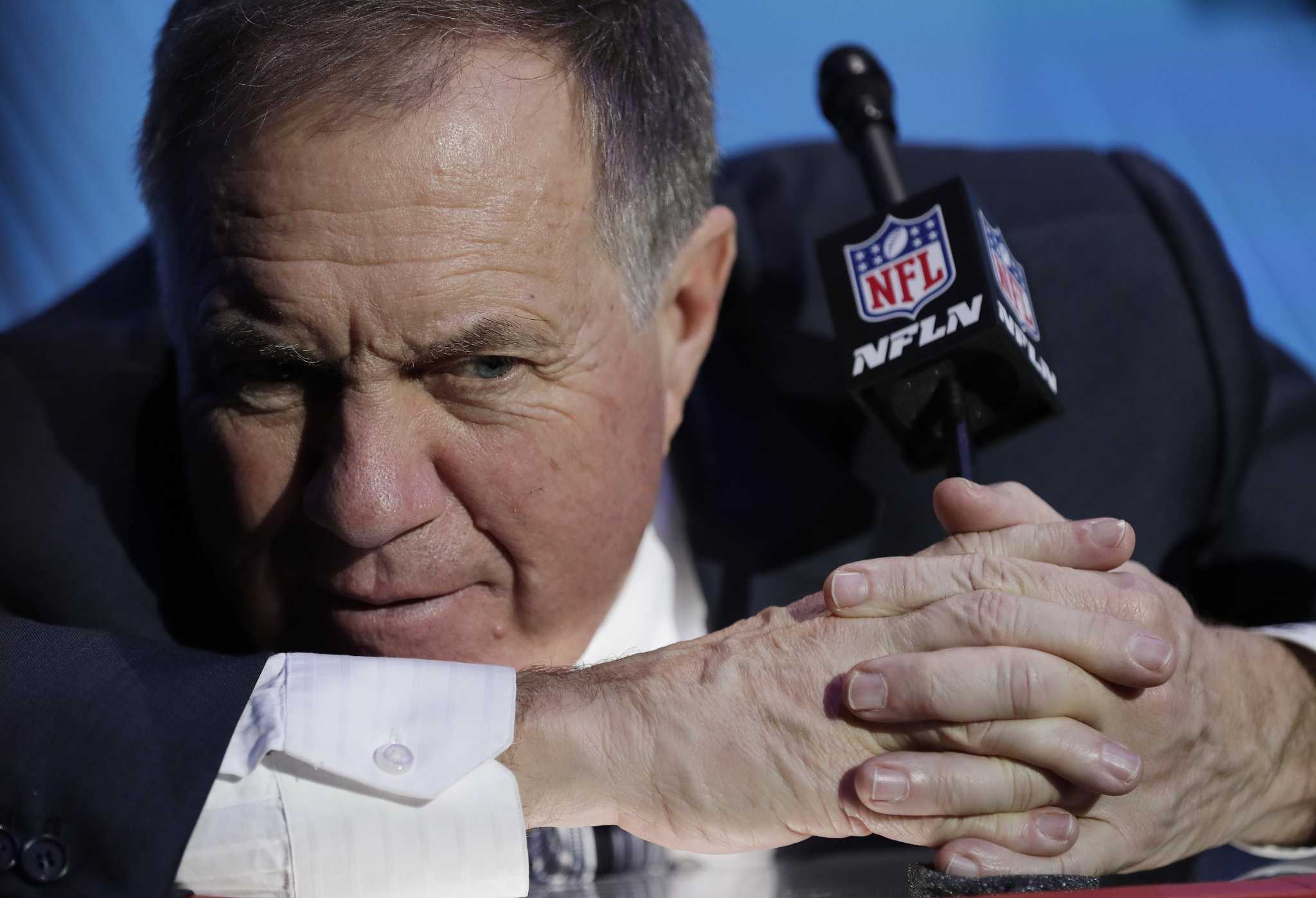 what-goes-into-a-key-decision-for-patriots-bill-belichick