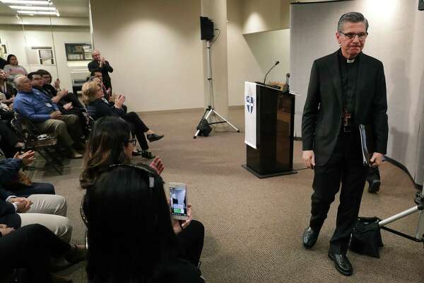 Commission Says San Antonio Archdiocese’s Files On Accused Priests ‘heartbreaking’