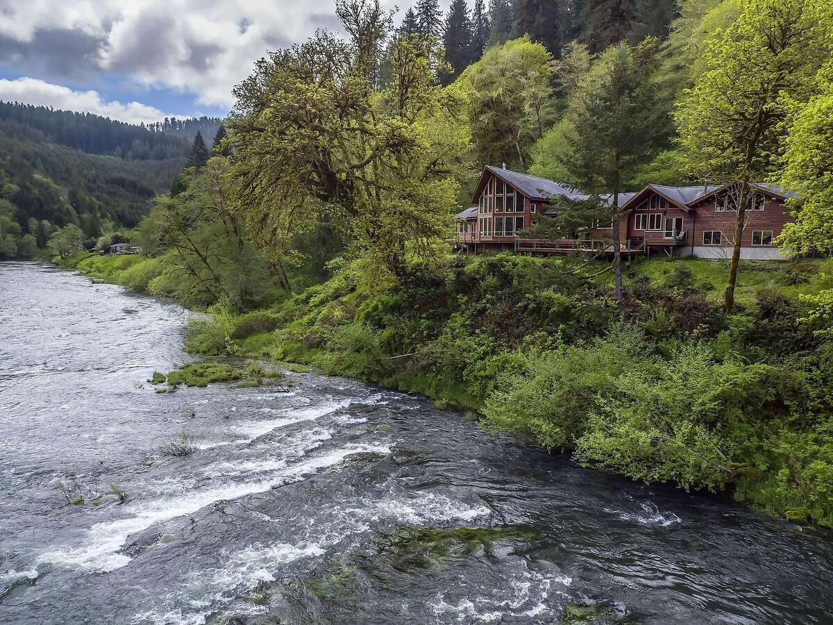 Pacific Northwest offers unique opportunity for second homes