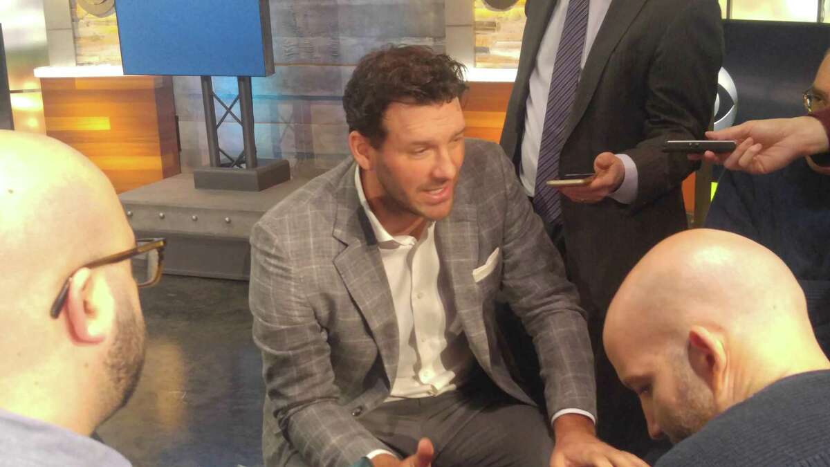 Tony Romo To Sign With CBS