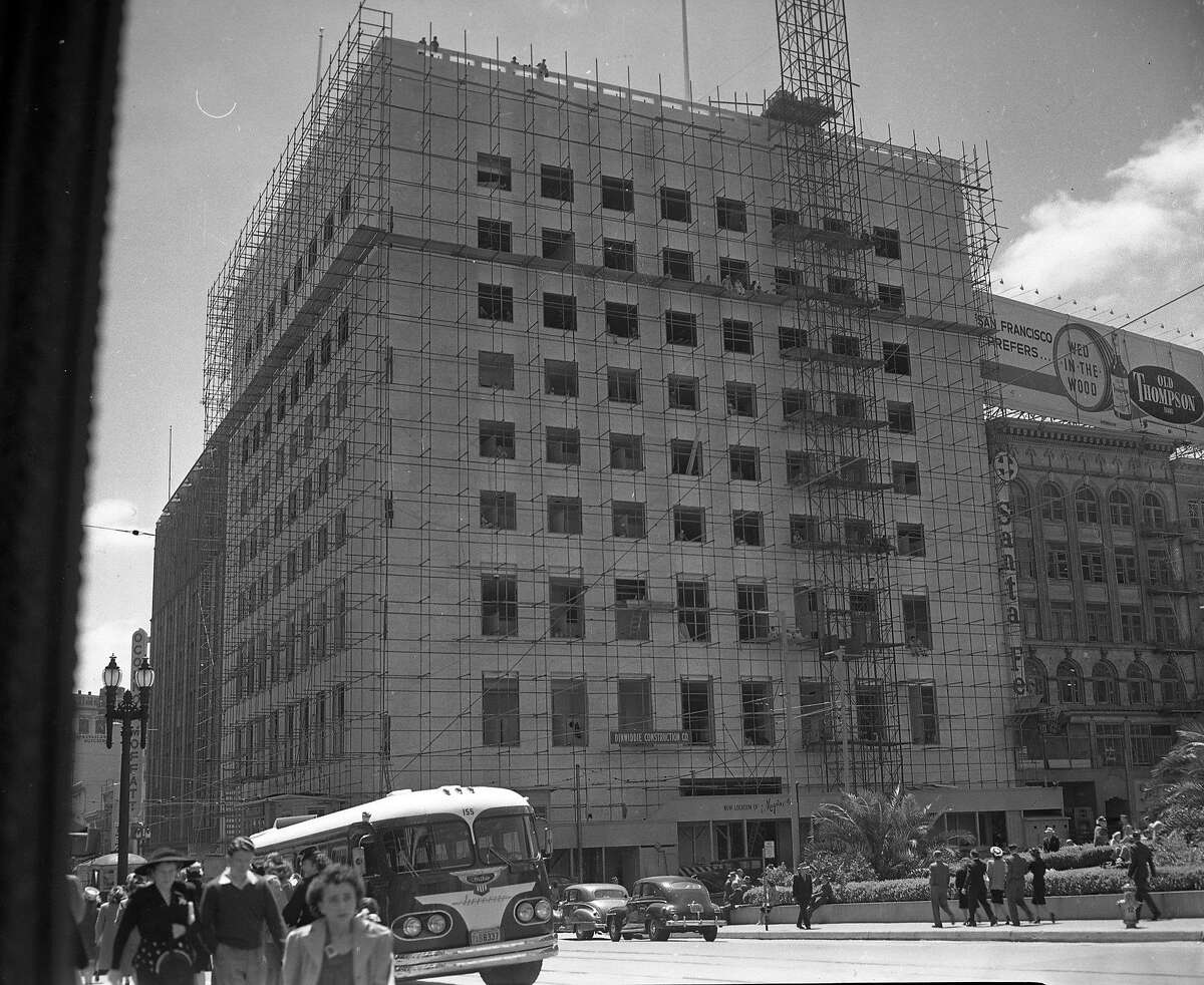 联合广场上的新I. Magnin大楼，1947年底正在建设中