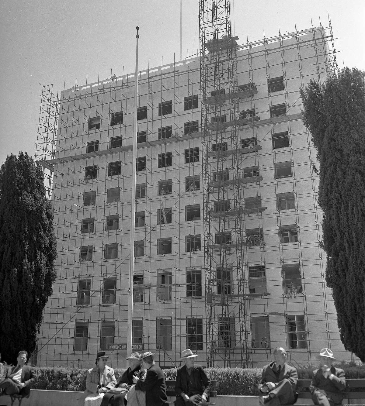 The new I. Magnin building on Union Square, under construction late 1947