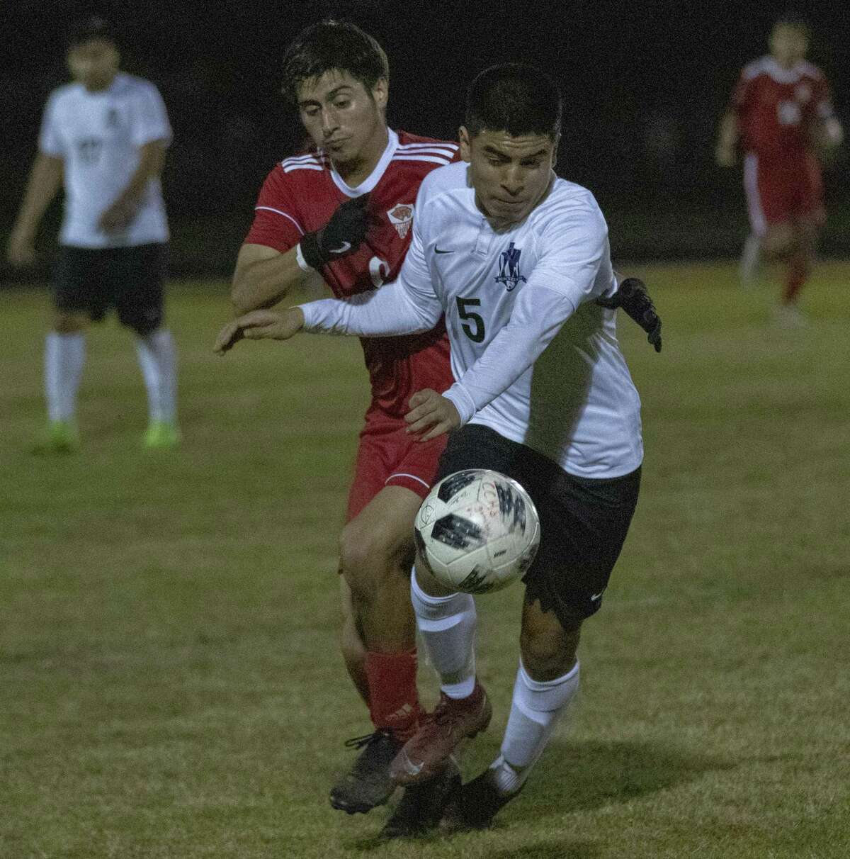 BOYS SOCCER: Willis hands Caney Creek first district loss