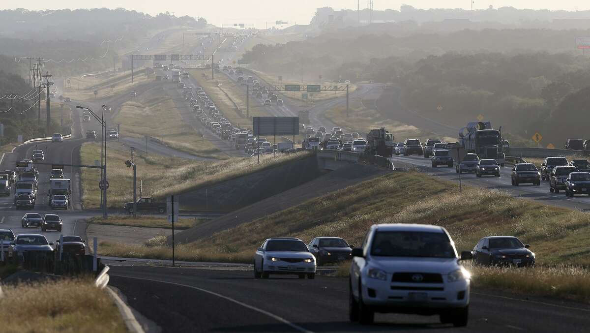 Tailpipe exhausts from traffic accounted for about 38 percent of greenhouse gas emissions in San Antonio in 2016, according to a recent inventory that serves as a baseline for a new proposed climate plan.
