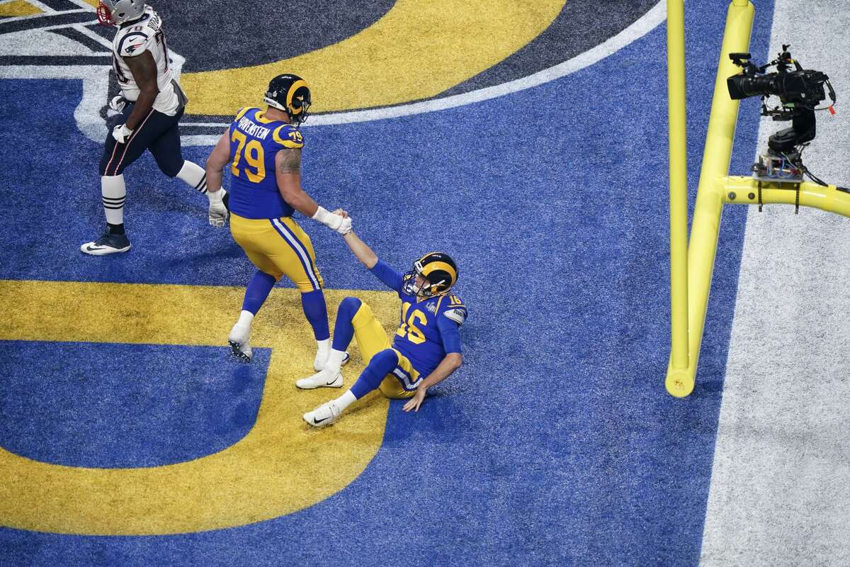 Patriots defeat Rams in lowestscoring Super Bowl ever