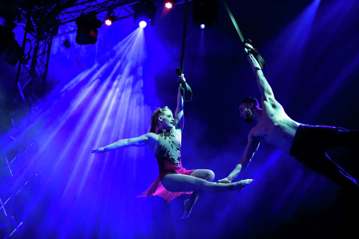 Italian water circus Cirque Italia returns to San Antonio