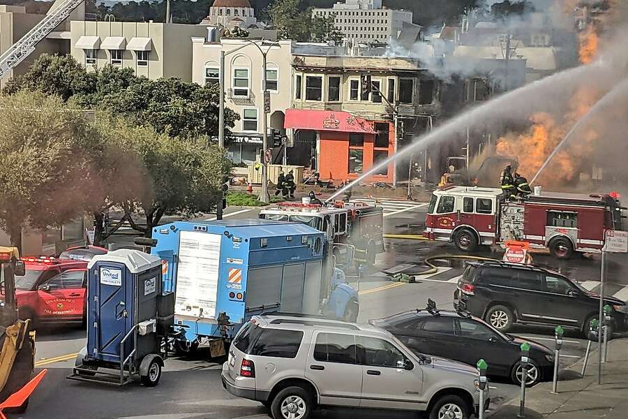 Gas line explosion in SF sends people running for lives - SFChronicle.com