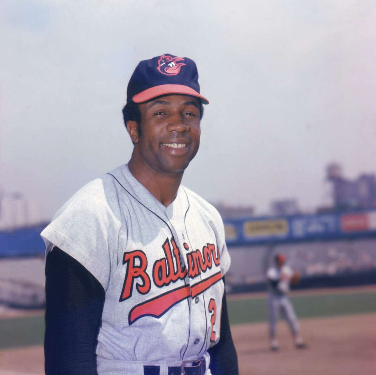 Baseball Hall of Famer Frank Robinson dies at 83