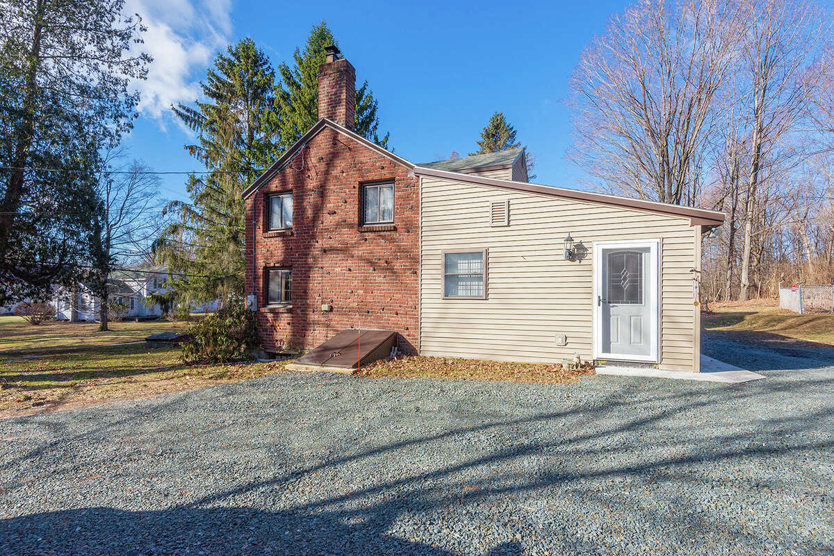 House of the Week Colonial in East Greenbush