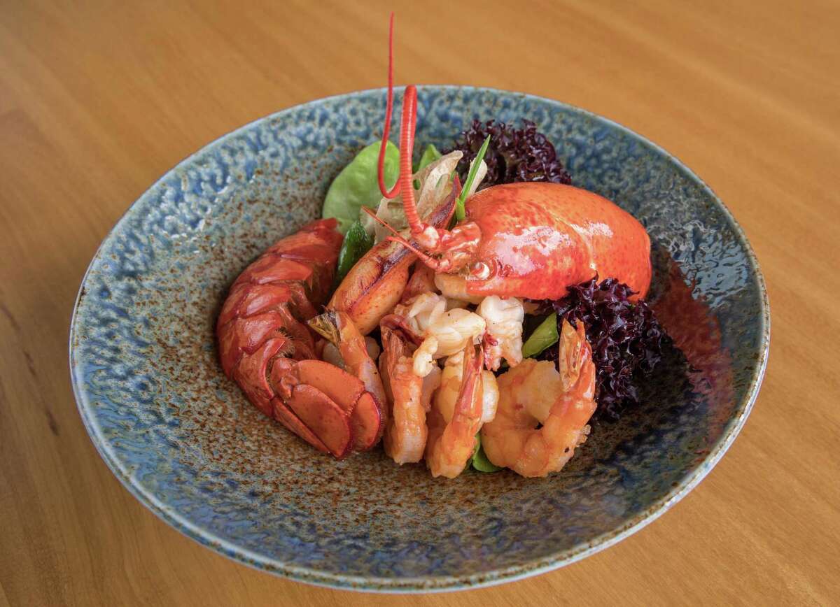 Nobu Houston begins new lunch service