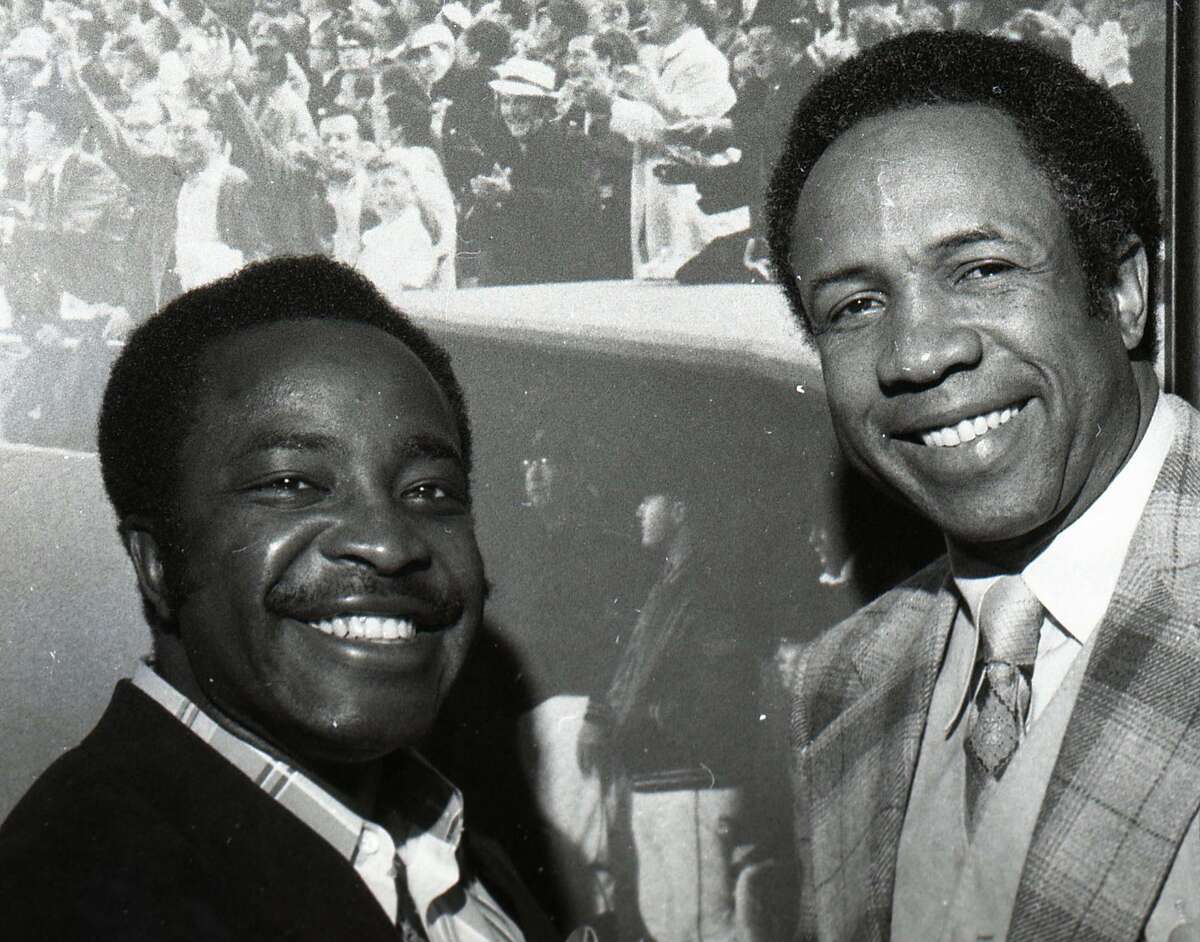 Manager Frank Robinson greets Joe Morgan who has signed to play with the San Francisco Giants, February 9, 1981