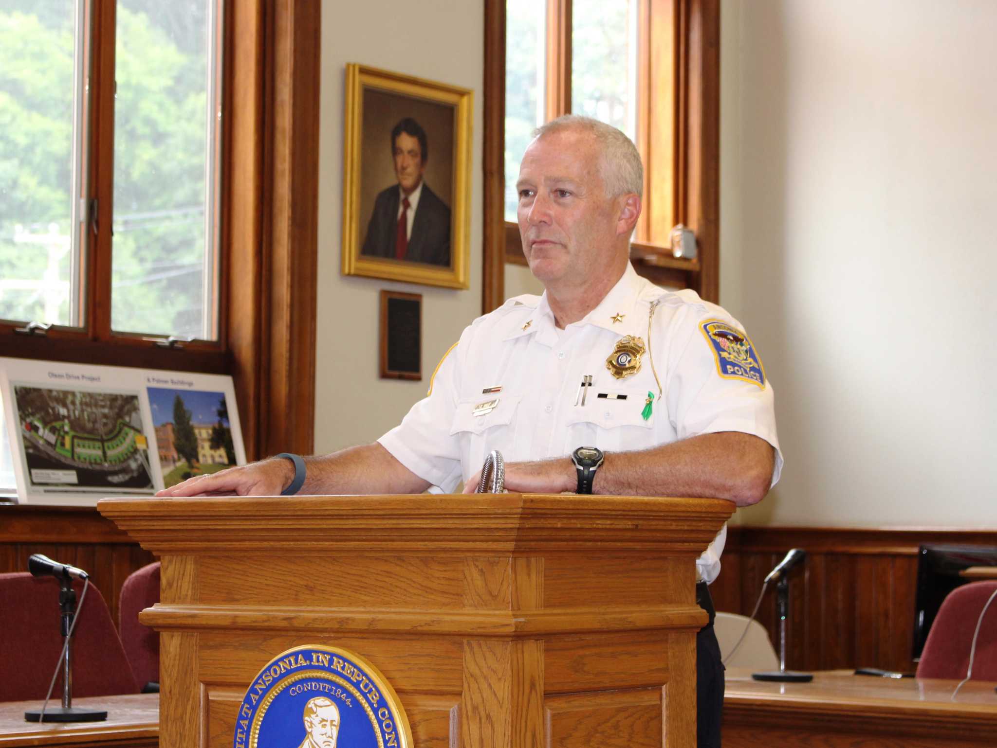 Kevin Hale calls it a career after 18 years as Ansonia's police chief