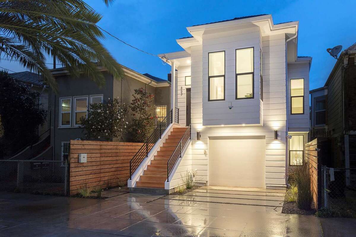 Victorian flip: This West Oakland home at 863 Willow St. is on the market for $1 million after a dramatic redesign.