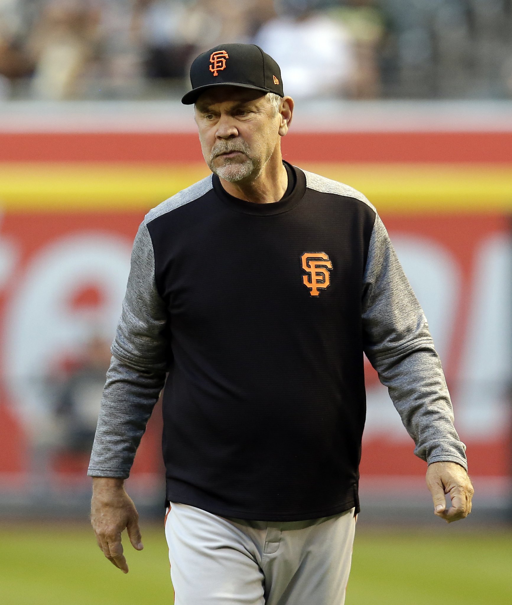 Bruce Bochy, Giants manager, wondering whether he can stay retired