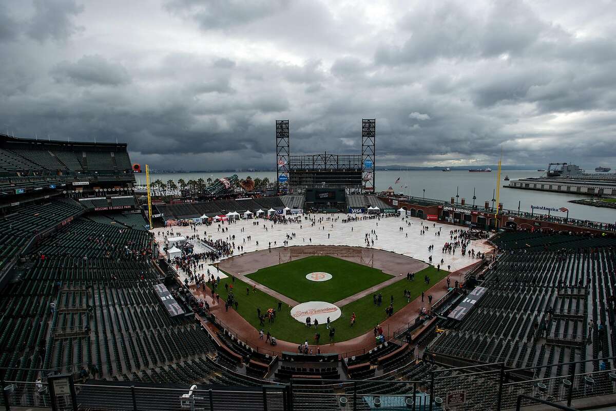 Oracle Pays $200 Million to Rename San Francisco Giants' Stadium - Bloomberg